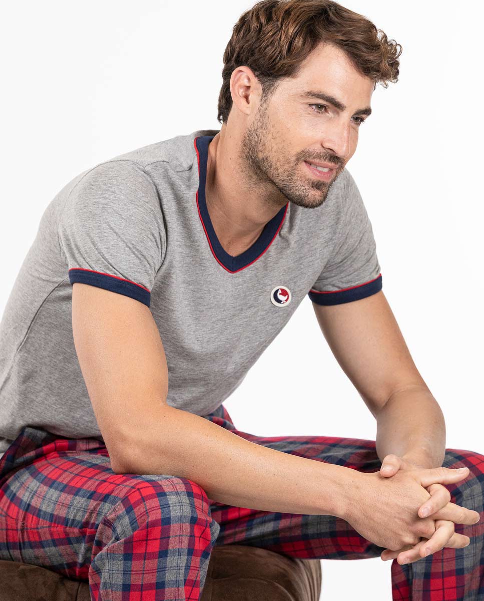 Camiseta Gris Icónica