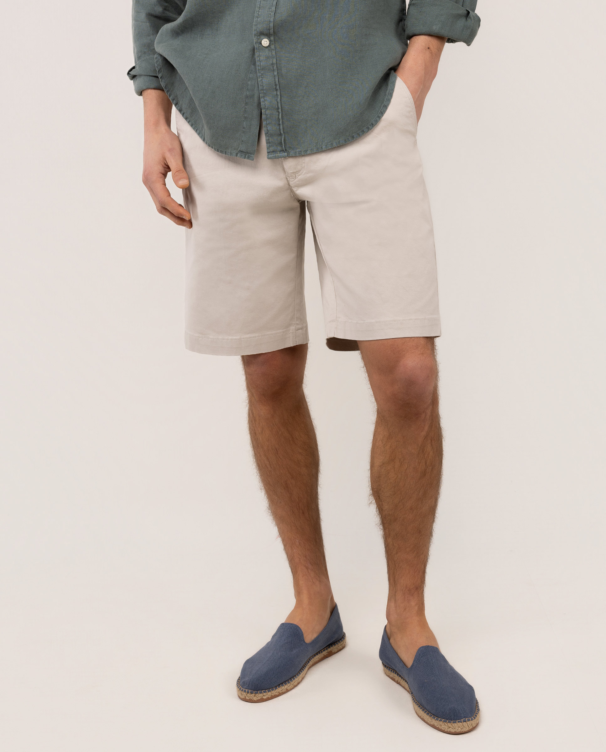 Bermuda Básica Tostado