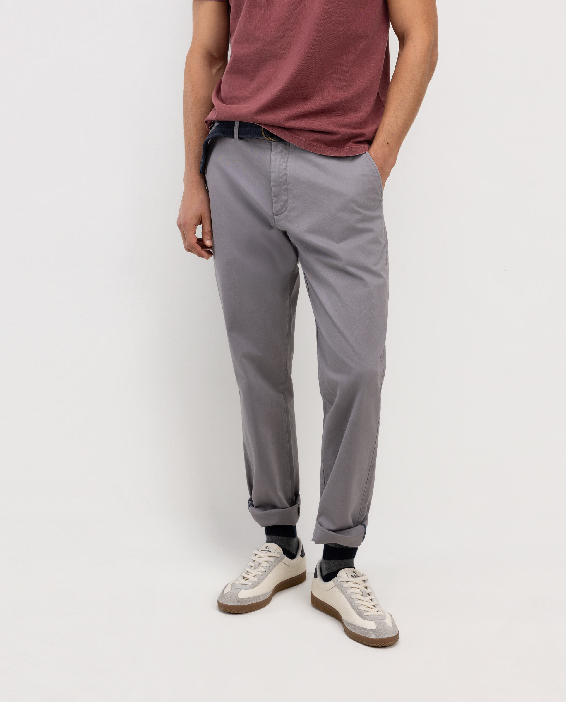 Pantalon chino classique gris anthracite