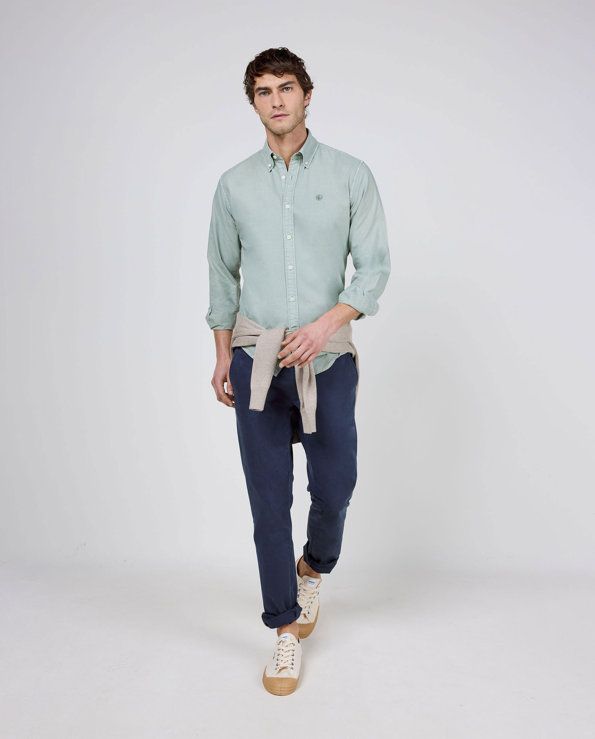 Camisa Algodón Garment Dyed Button Down Verde