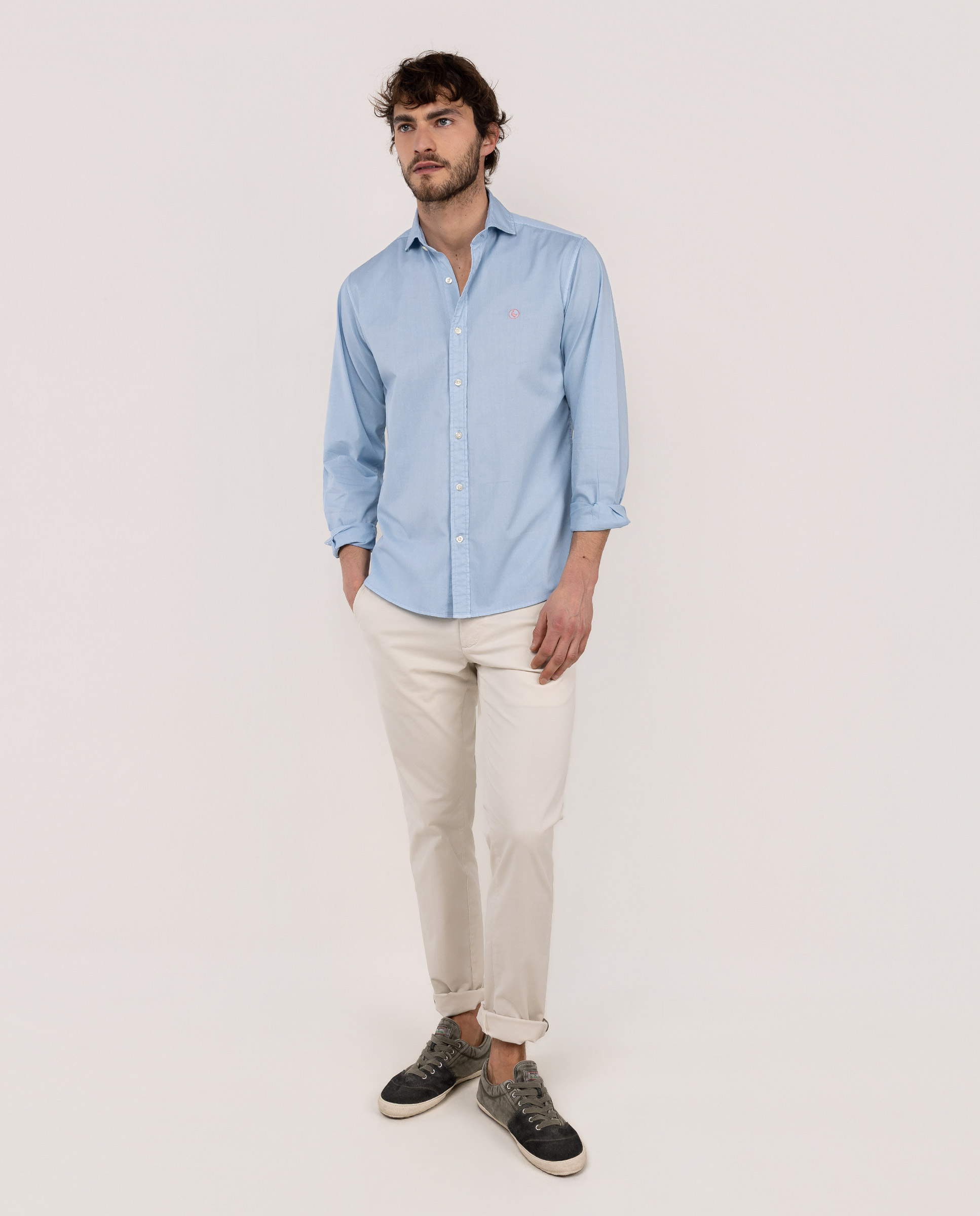 Camisa Algodón Garment Dyed Celeste