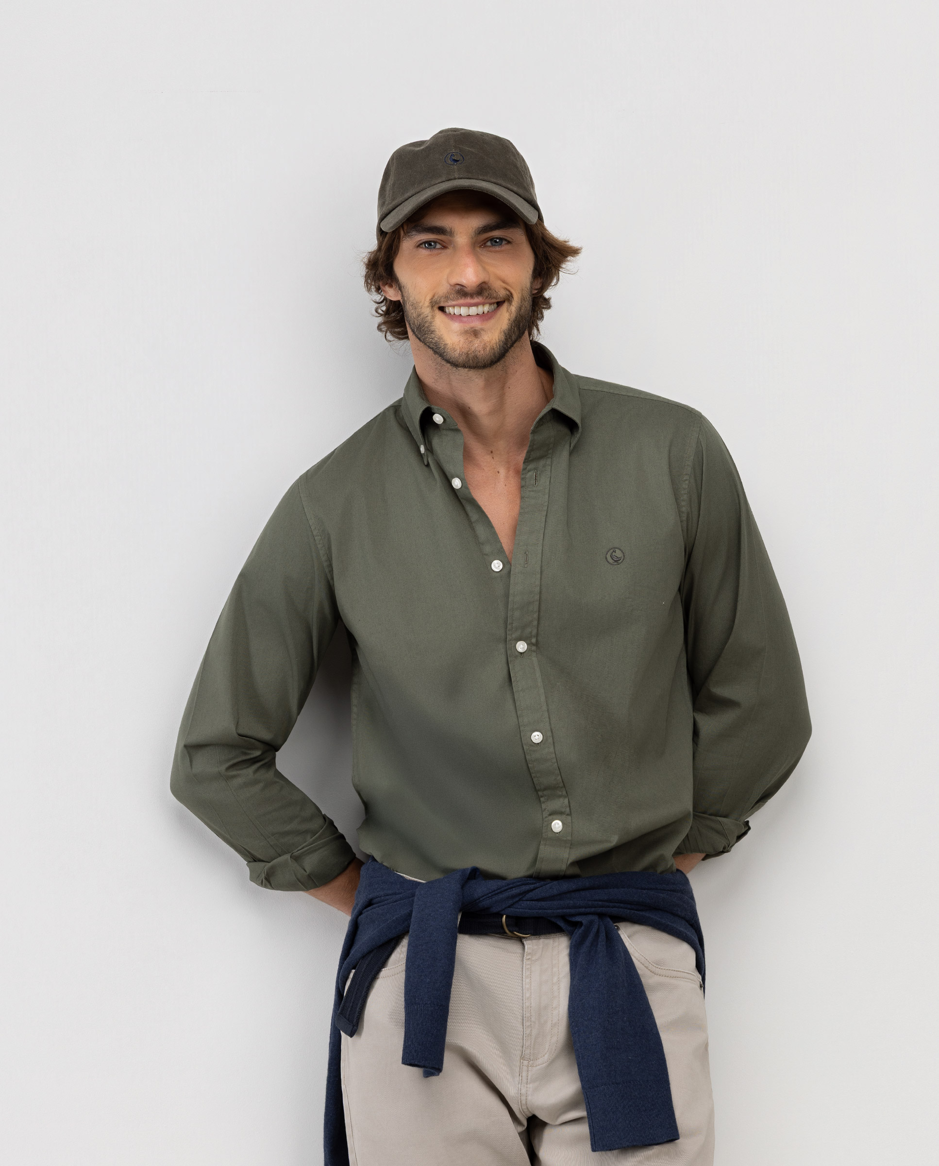 Camisa Garment Dyed Button Down Verde Oscuro