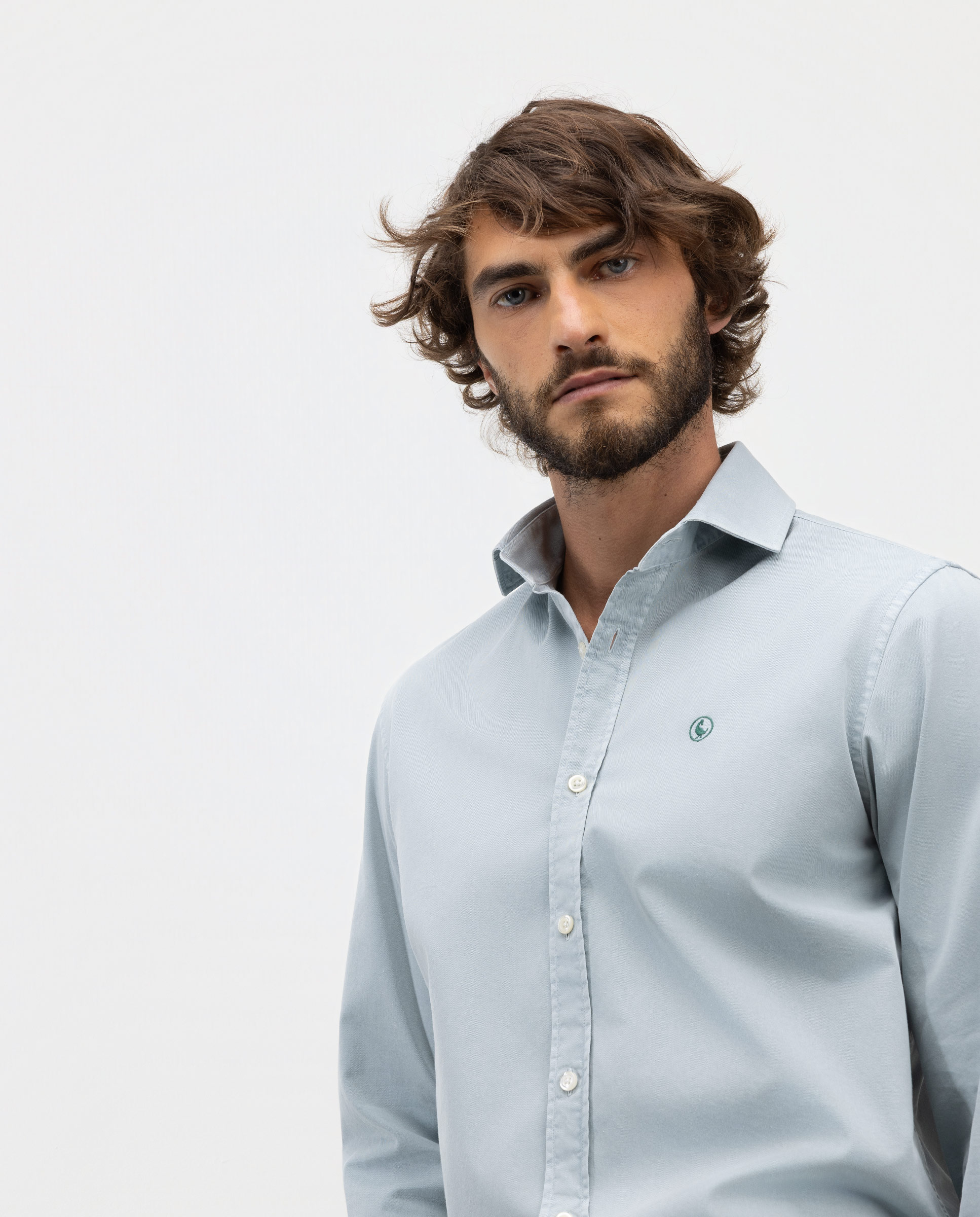 Chemise teinte aux minéraux verts