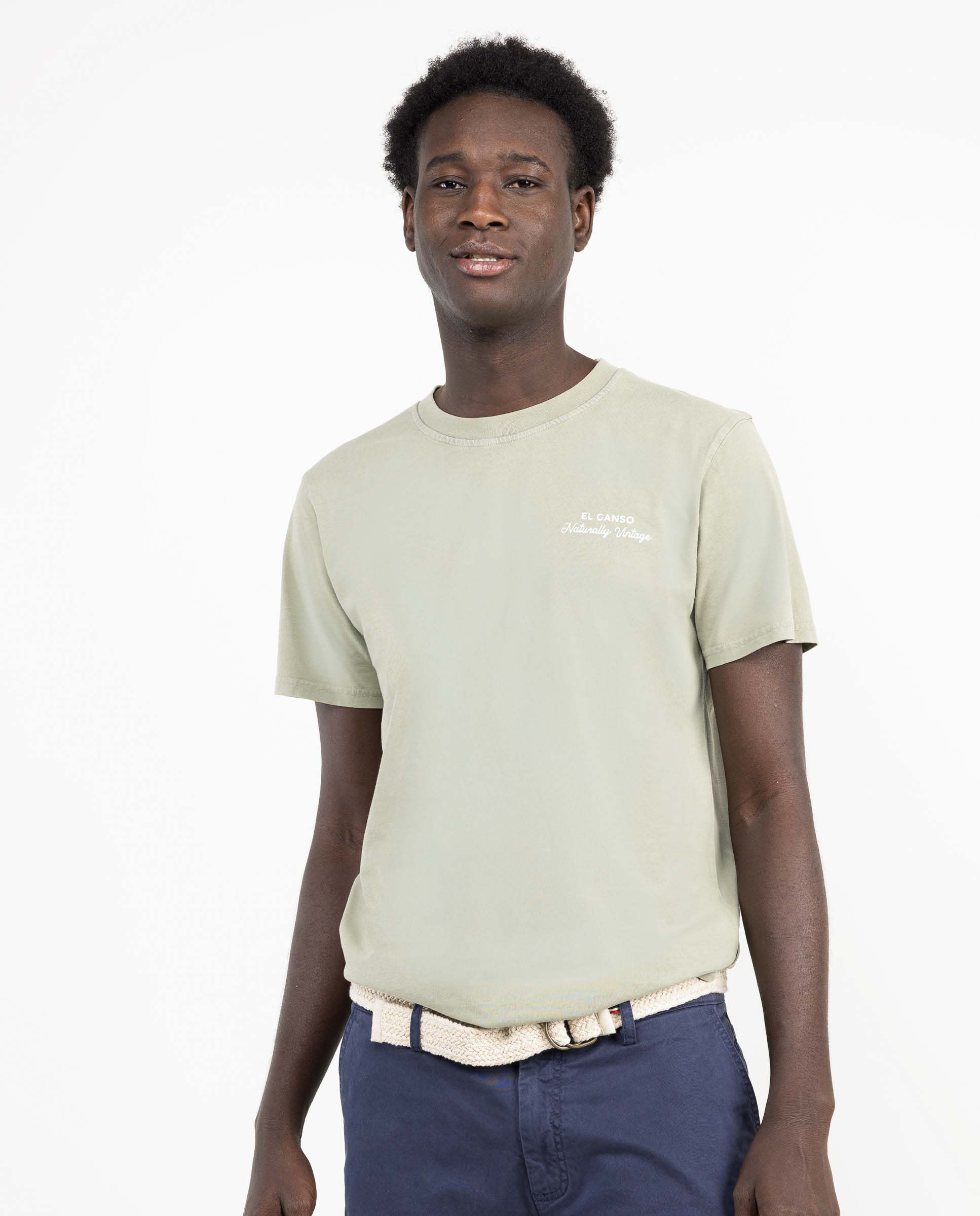 Camiseta Garment Dyed Tinte Natural Verde