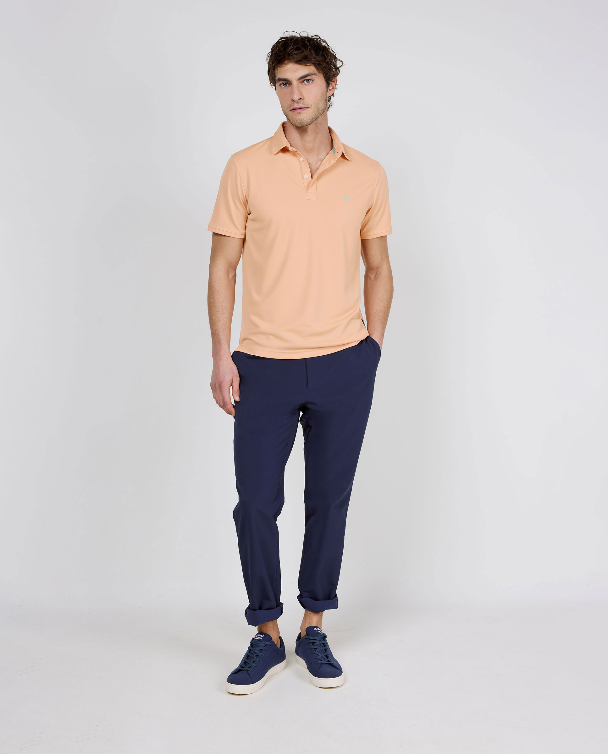 Sepia-orangefarbenes Kurzarm-Poloshirt