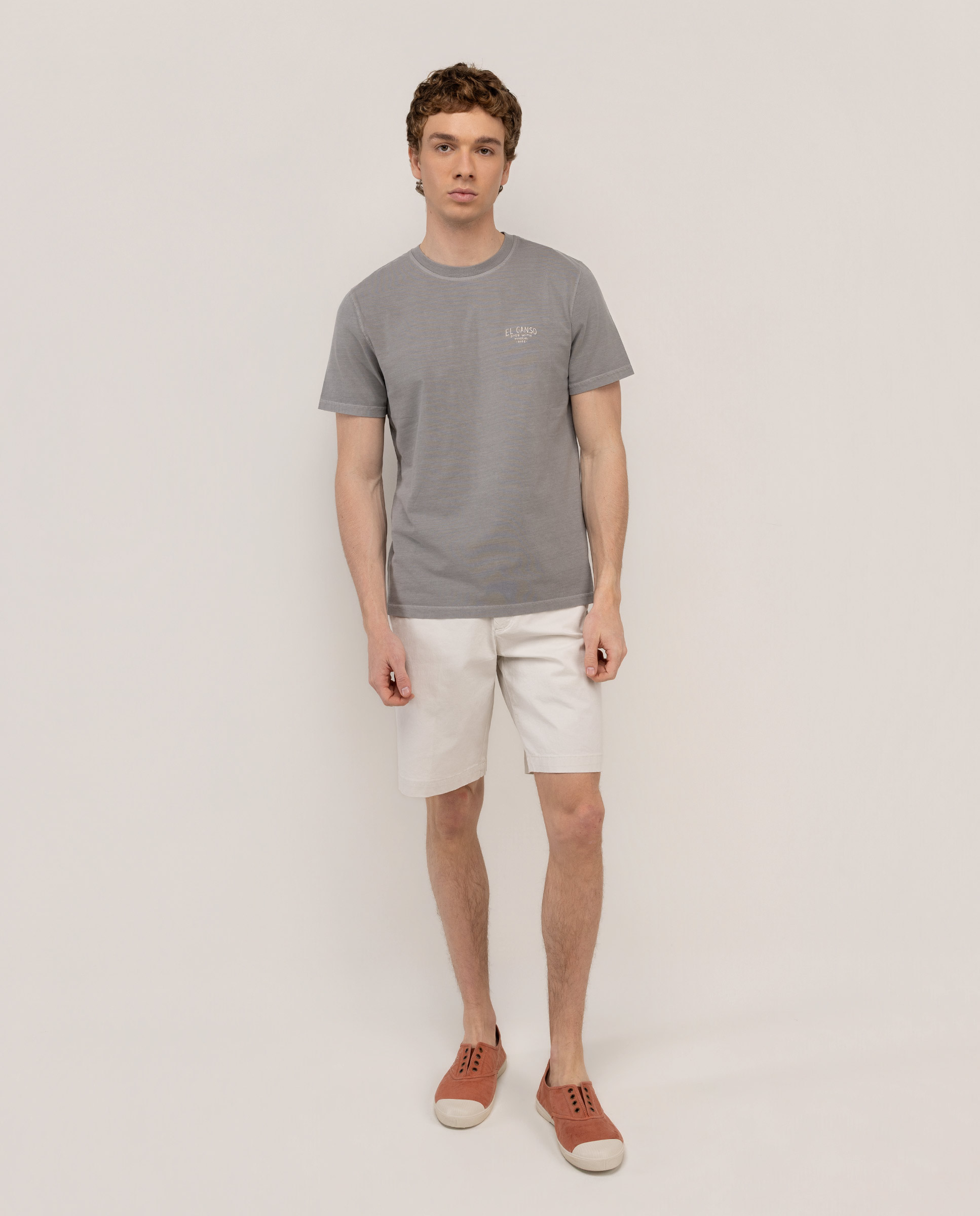 Camiseta Tinte Mineral Gris