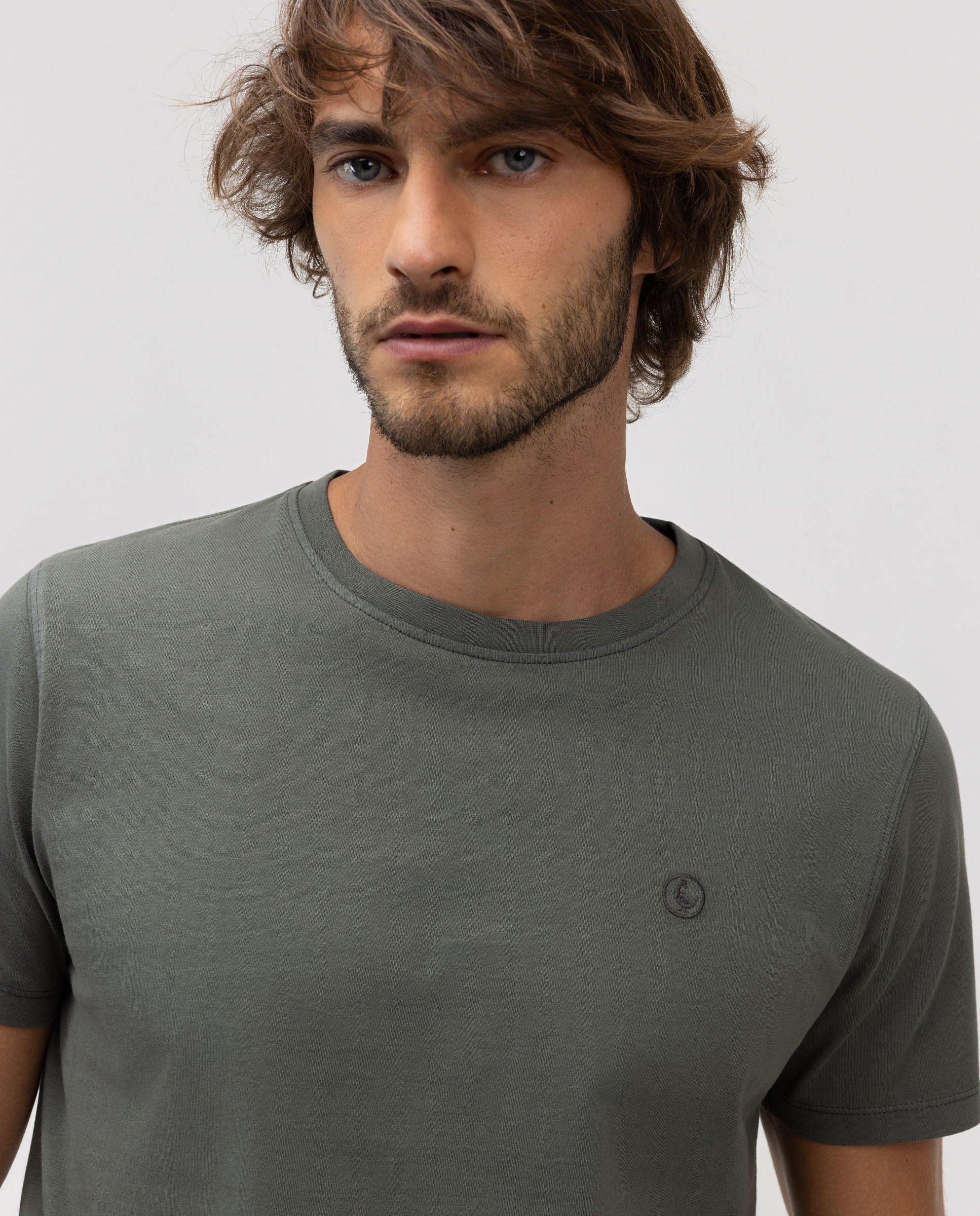 Dunkelgrünes Basic-T-Shirt