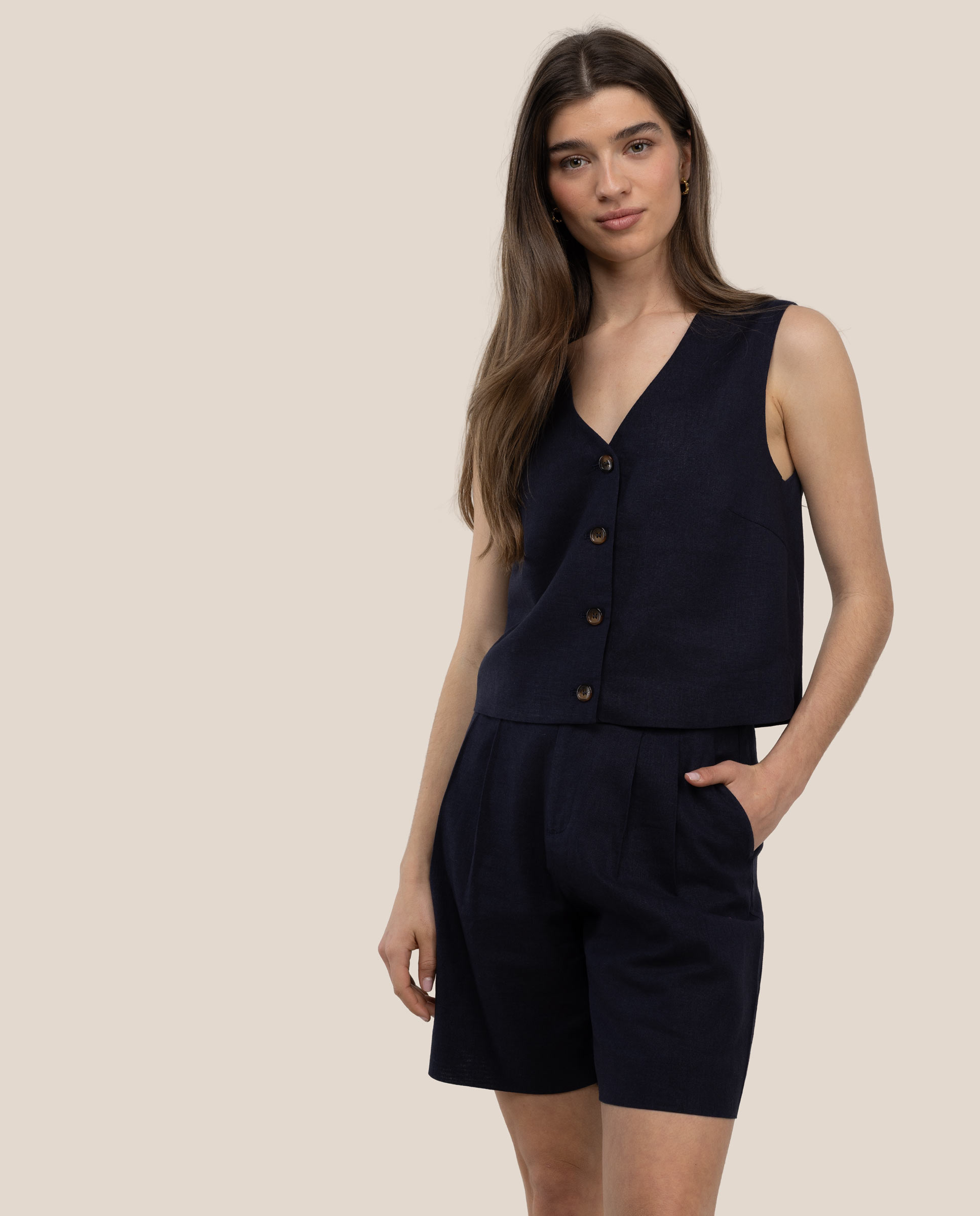 Bermuda Jade Lino Marino