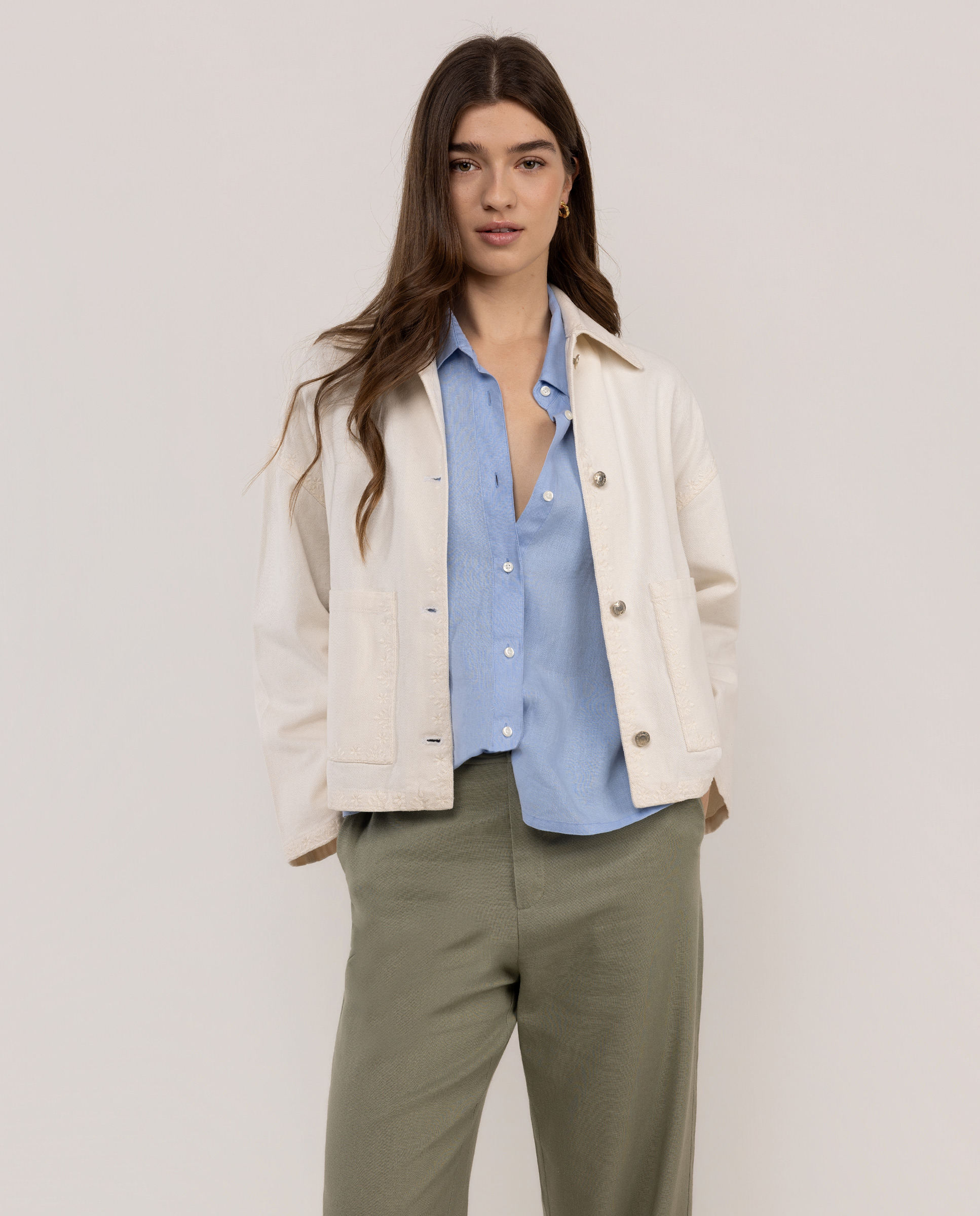 Sobrecamisa Olivia Twill Bordados Crudo