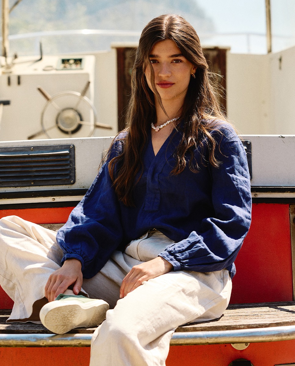 Camisa Fantasia Azul Contraste Branca