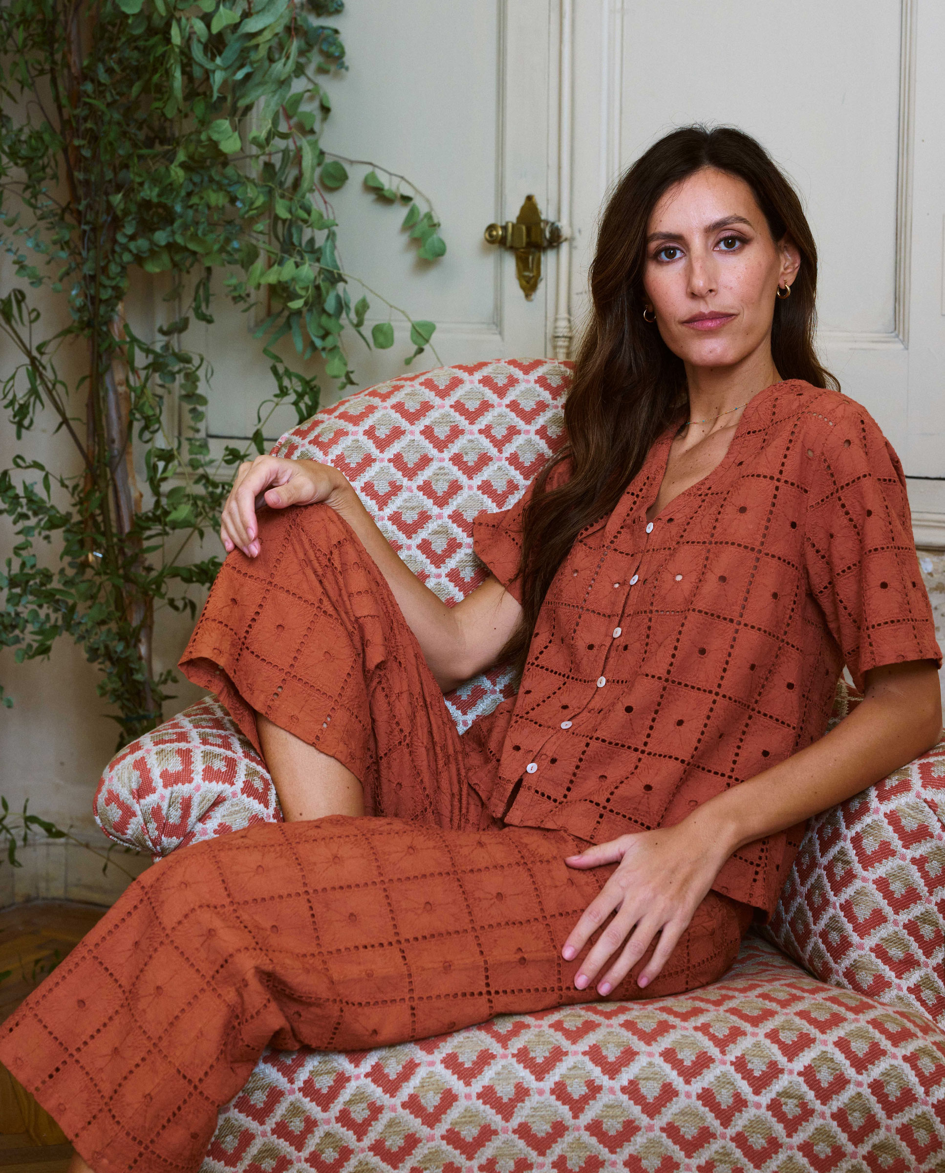 Chemise en lin brodée