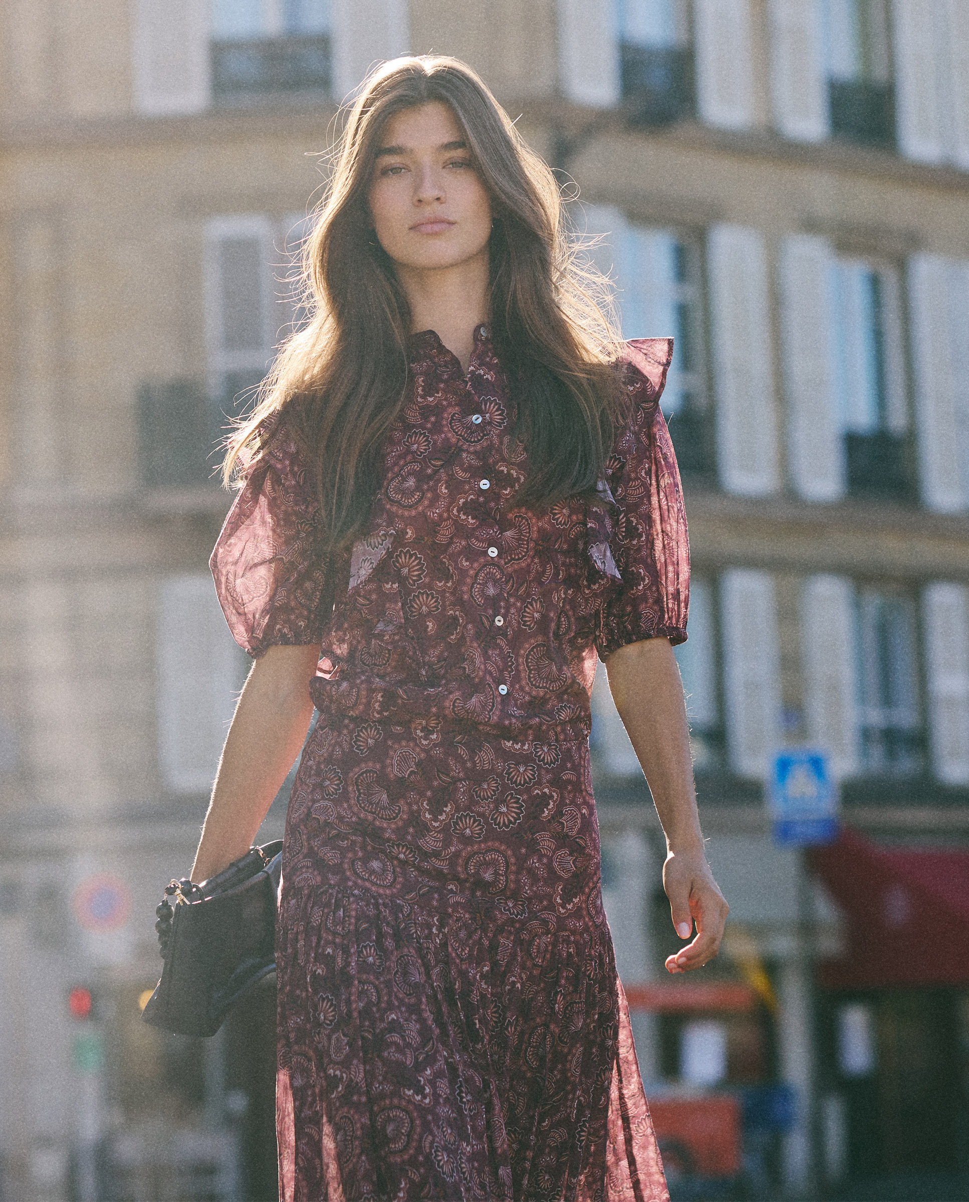 Chemise imprimée à volants bordeaux