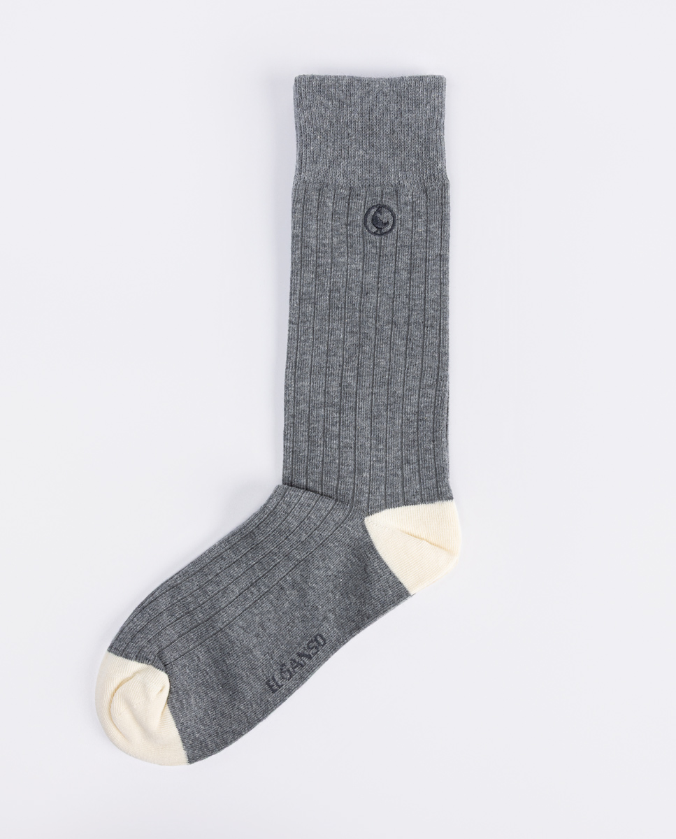 Graue melierte Rippsocken aus Baumwolle