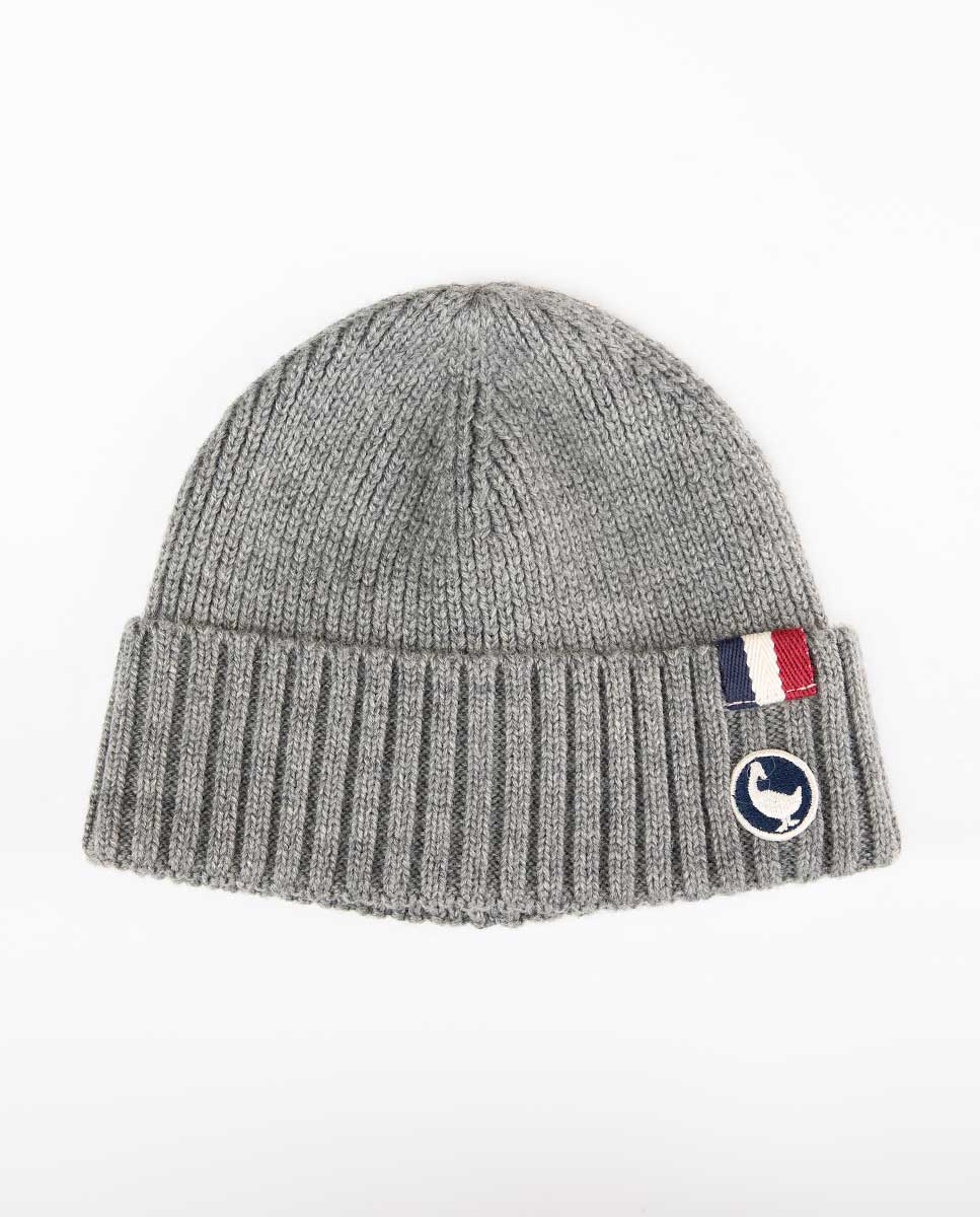 Chapéu de lã cinza