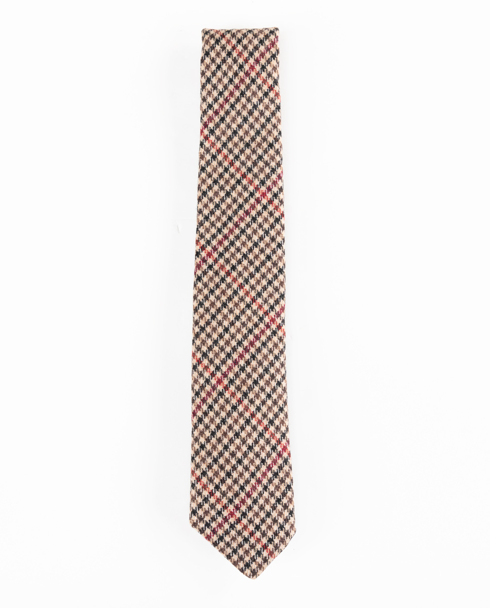 Brown Harris Check Tie W Maroon Outline