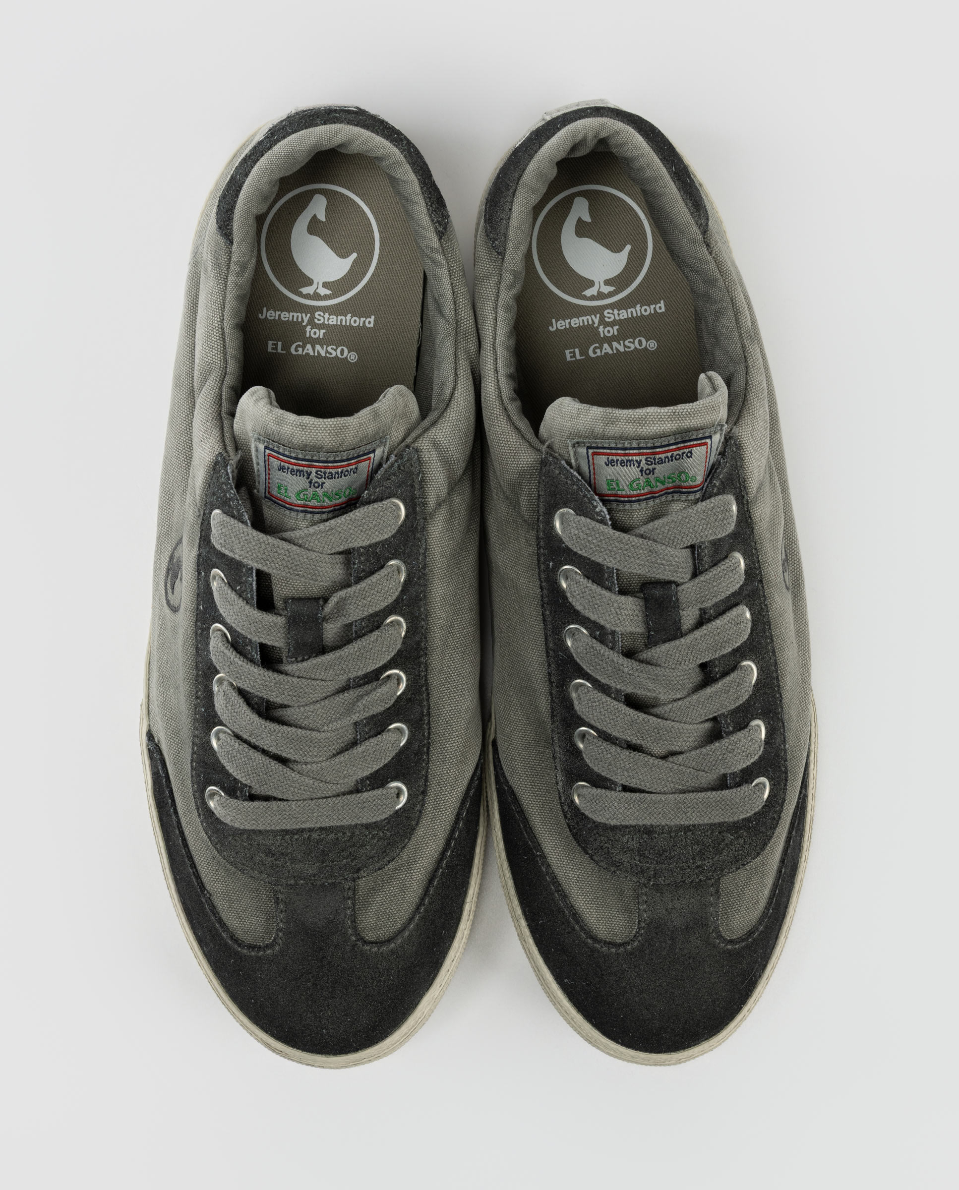 Match Garment Dyed Canvas Gris