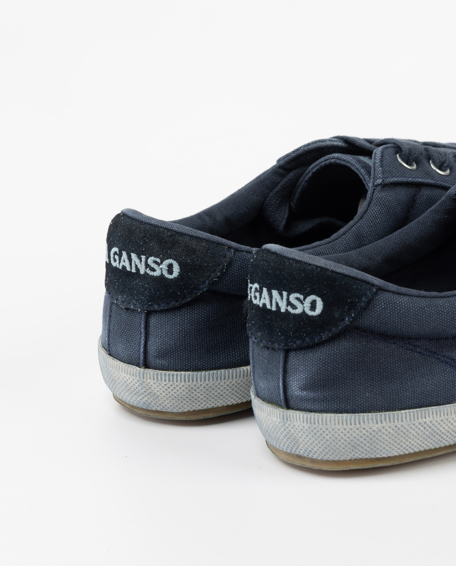 Low Top Garment Dyed Marino