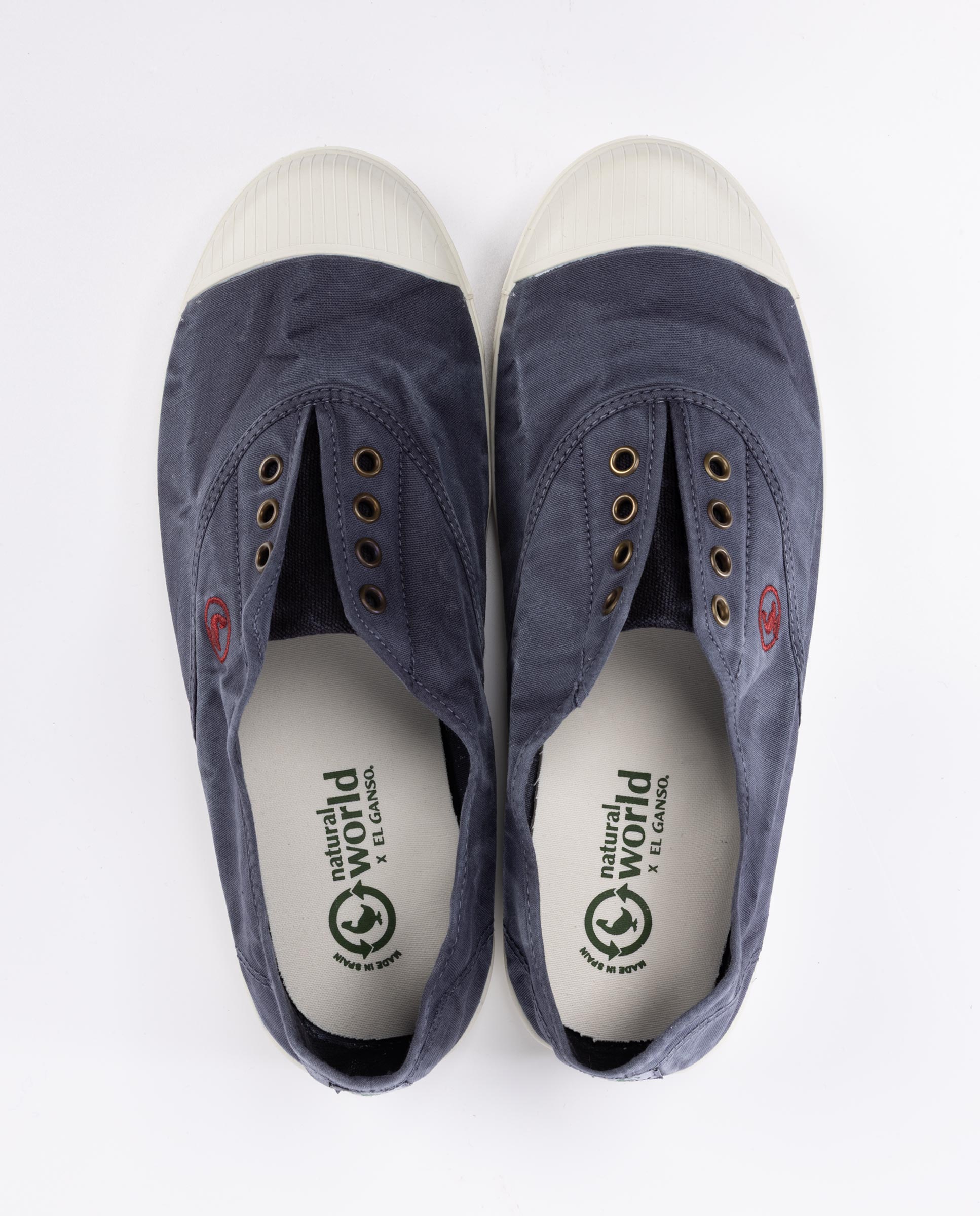 Zapatilla Natural World x El Ganso Marino Oscuro