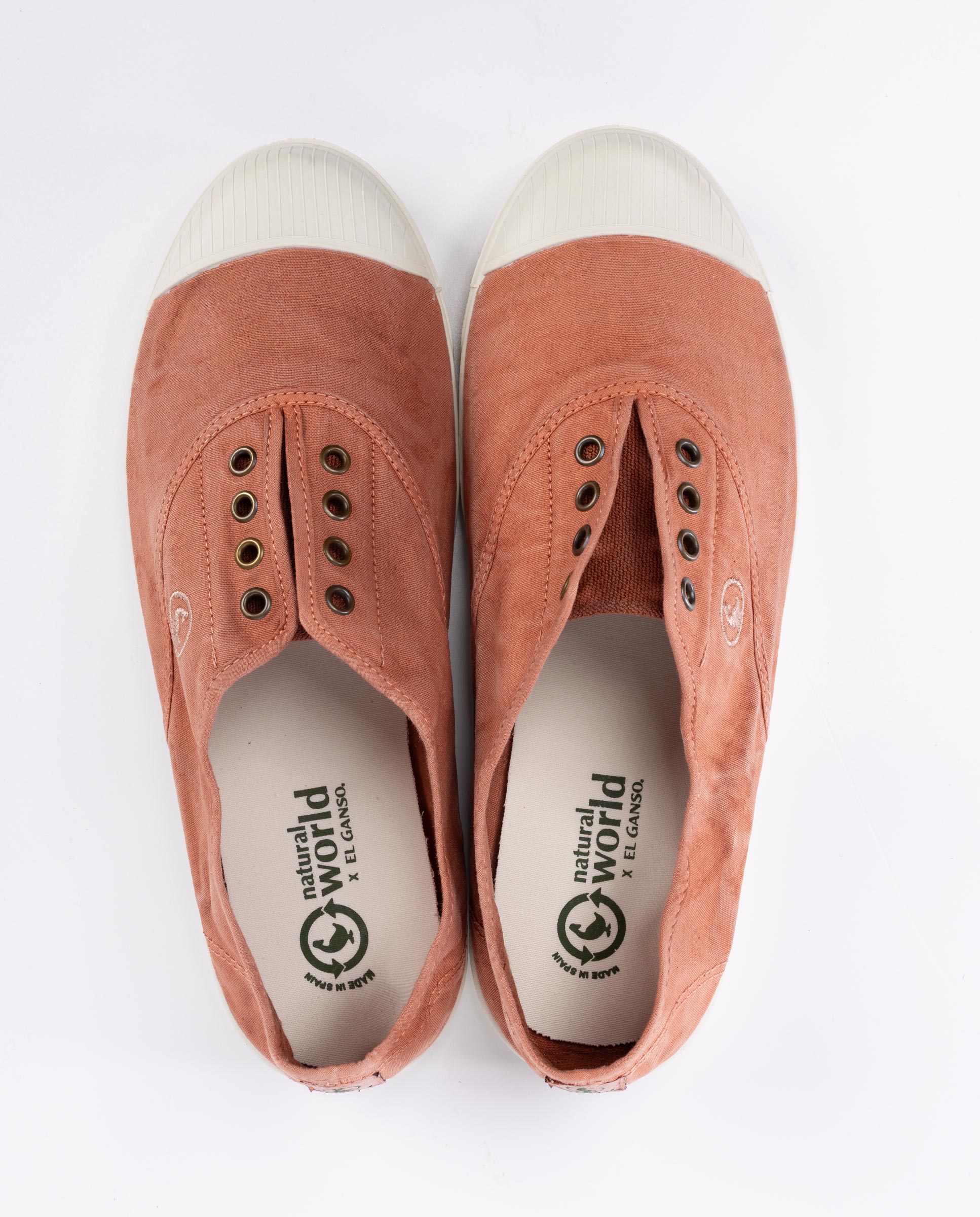 Zapatilla Natural World x El Ganso Rojo
