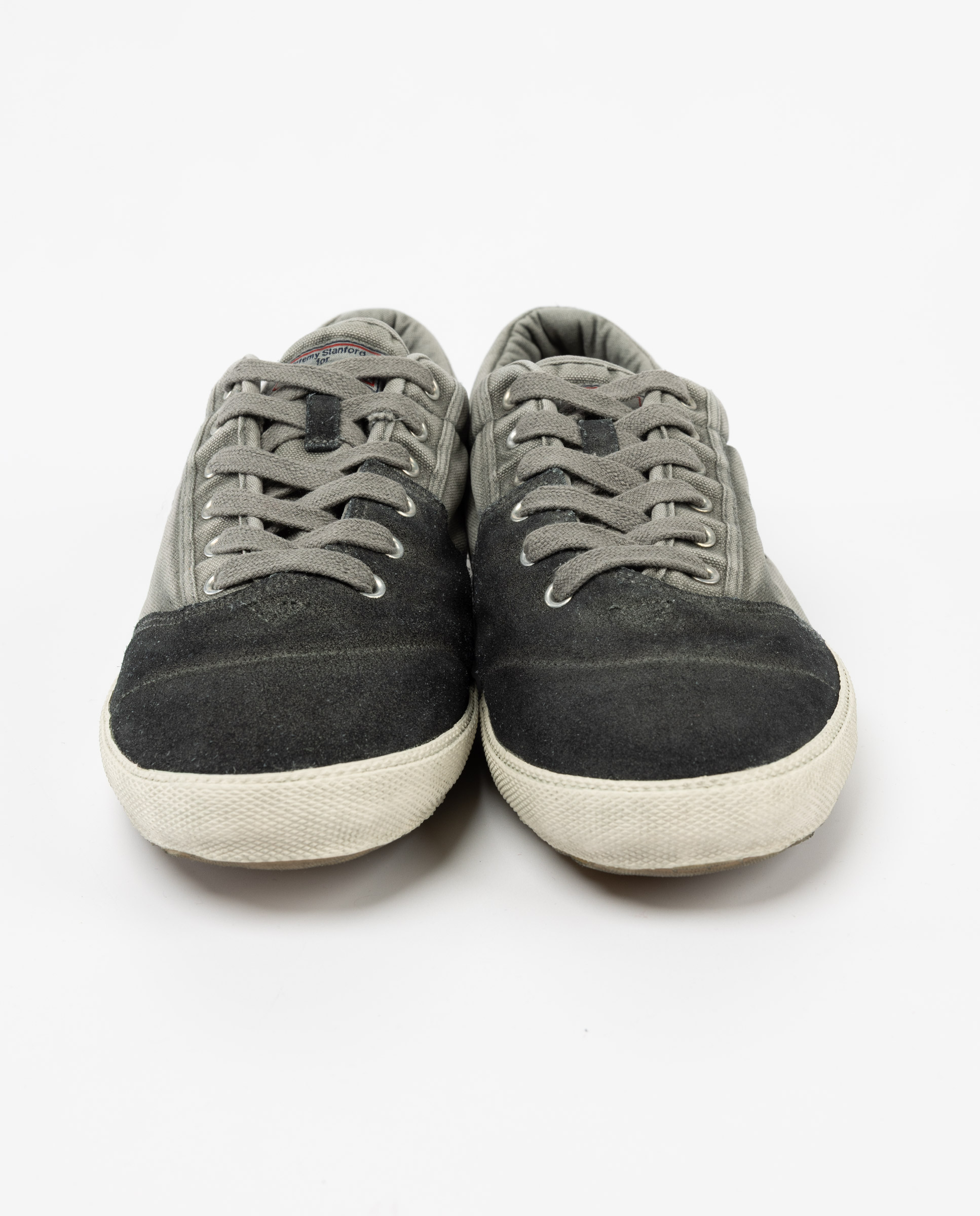 Tigra Garment Dyed Gris