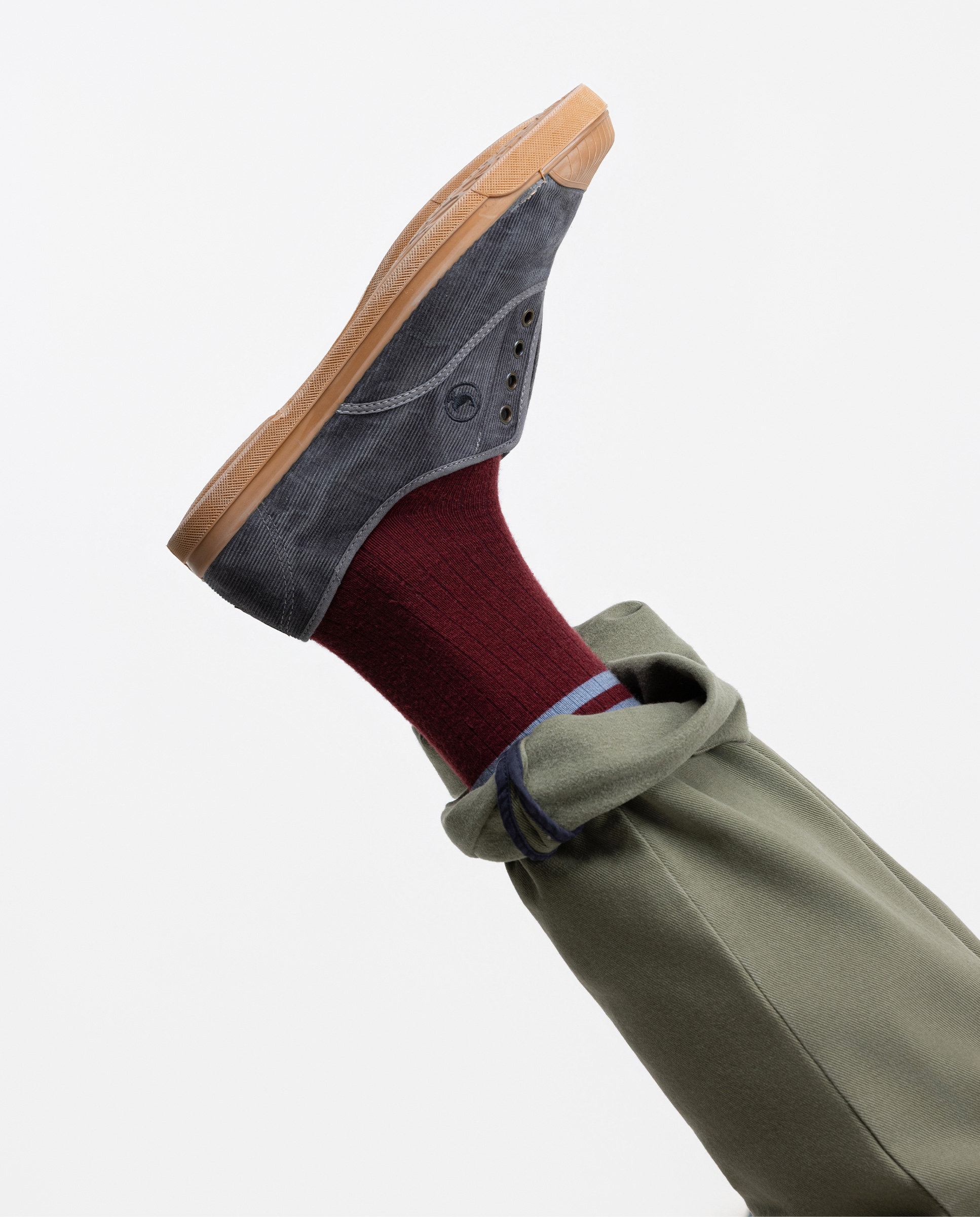 Natural World By El Ganso Pana Gris