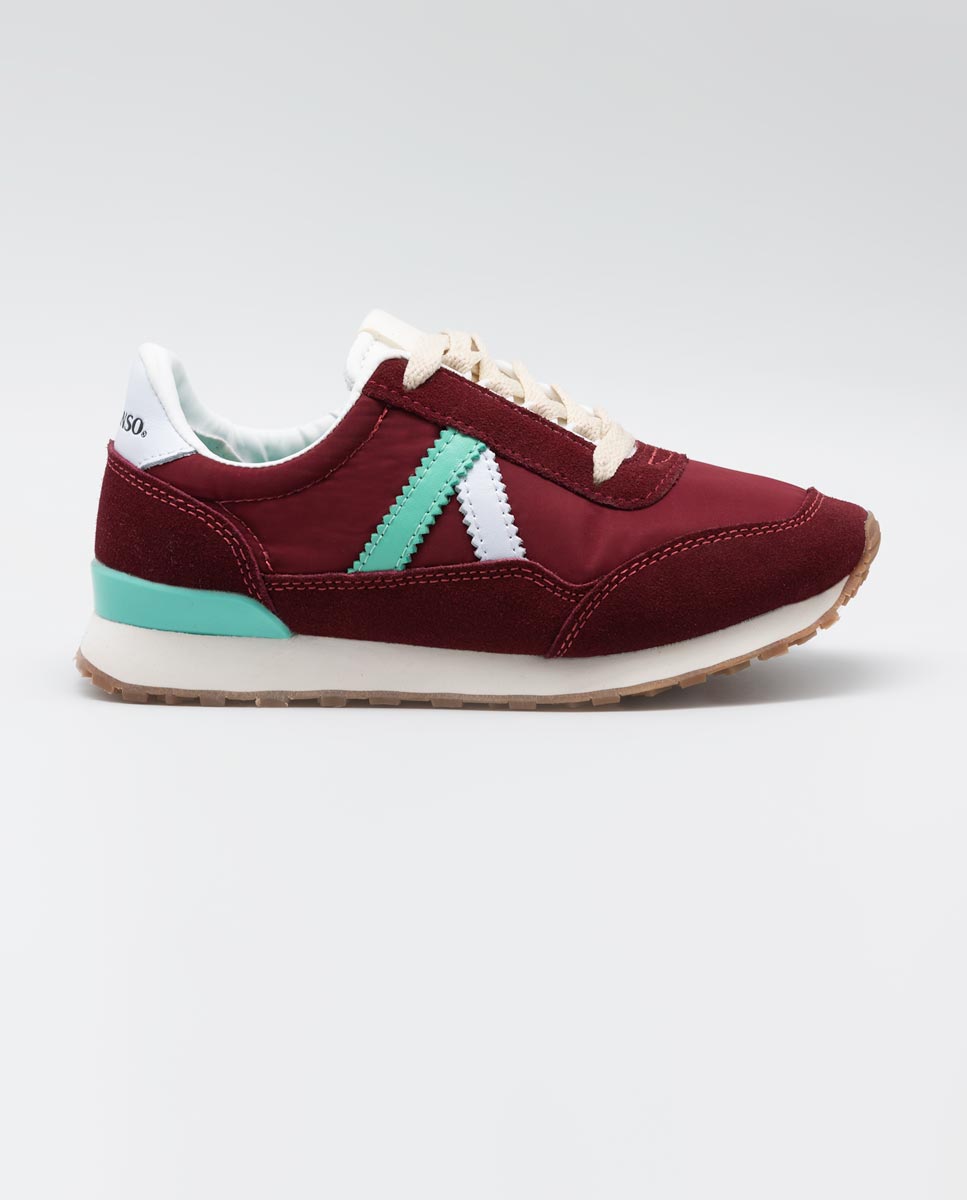 Track nylon rouge