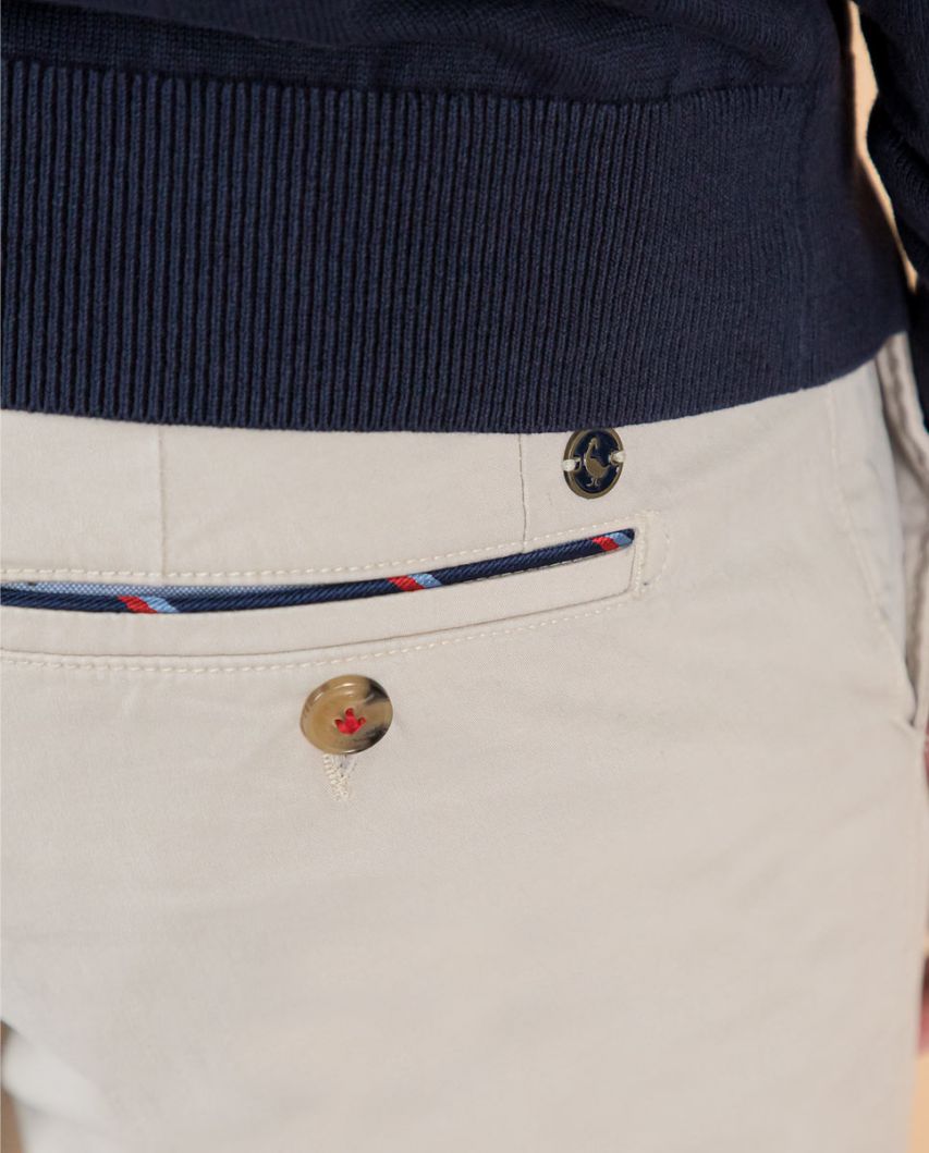 /1/0/1020s230001_Pantalon_Chino_Basico_Piedra_66_6.jpg
