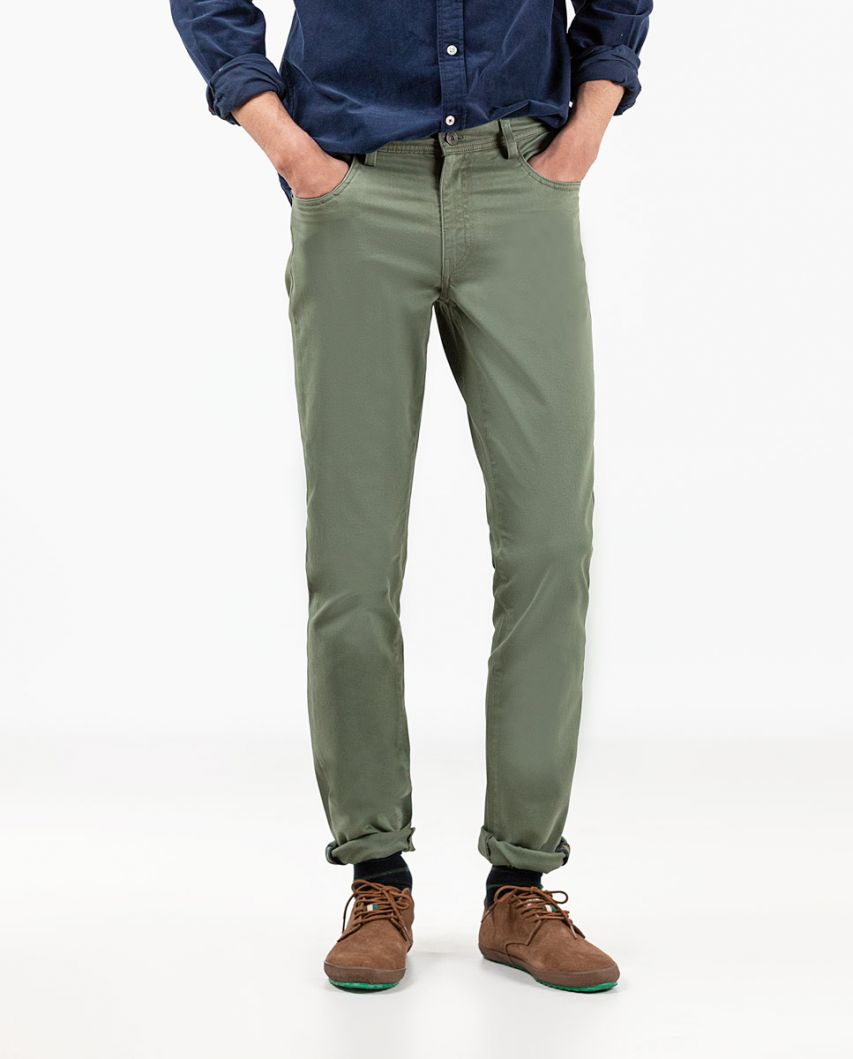 /1/0/1020w220015_Pantalon_5_Bolsillos_Basico_Verde_4782.jpg