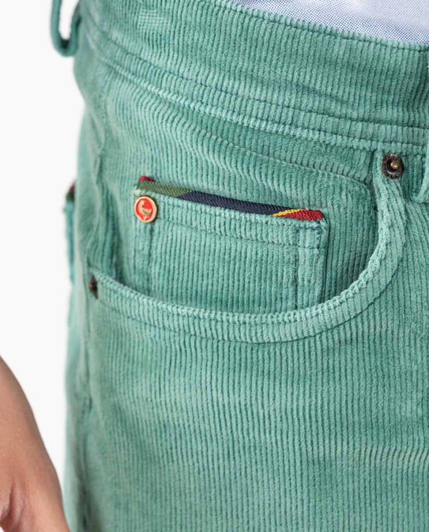 /1/0/1020w220025_Pantalon_5_Bolsillos_Basico_Pana_Verde_5166_6.jpg