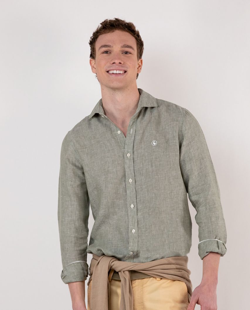 /1/0/1050s230121_Camisa_Urban_Lino_Chambray_Kakhi_1215_2.jpg
