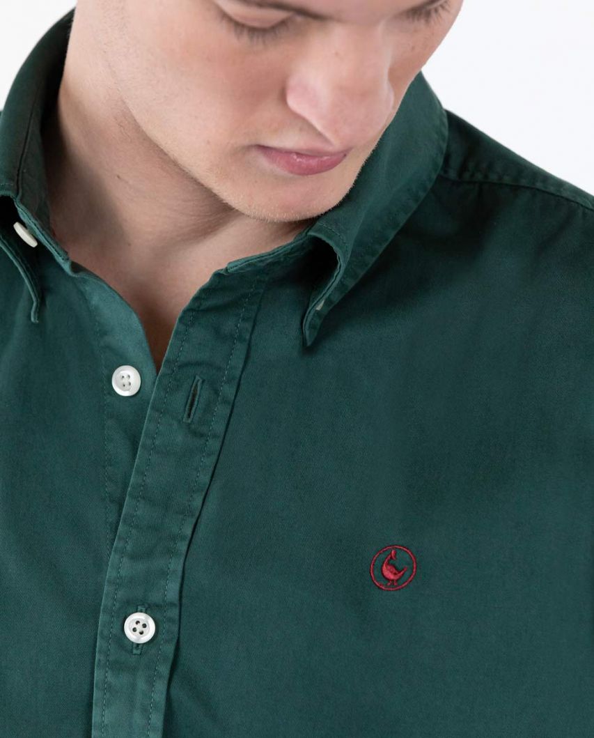 /1/0/1050w220027_Camisa_Twill_Garment_Dyed_Verde_Botella_2070_2.jpg