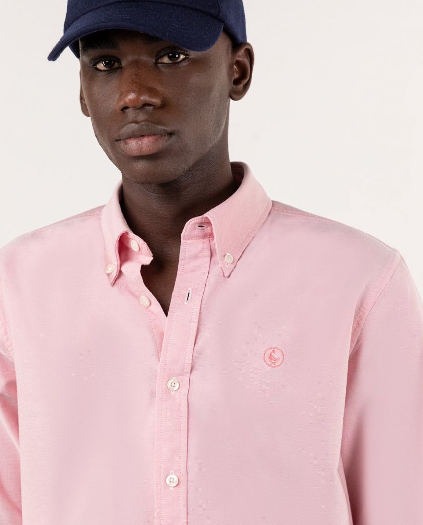 /1/0/1050w230004_Camisa_Lisa_Oxford_Coral_1548.jpg