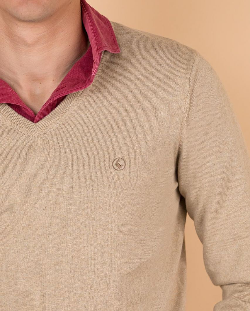 /1/0/1090s230001_Jersey_Cuello_Pico_Coderas_Beige_7562.jpg