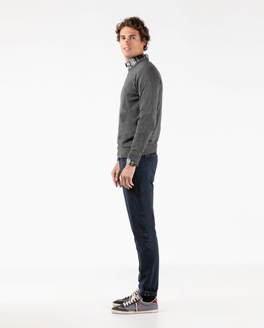 /1/0/1090w220019_Jersey_Supima_Cuello_Caja_Gris_4768_4.jpg