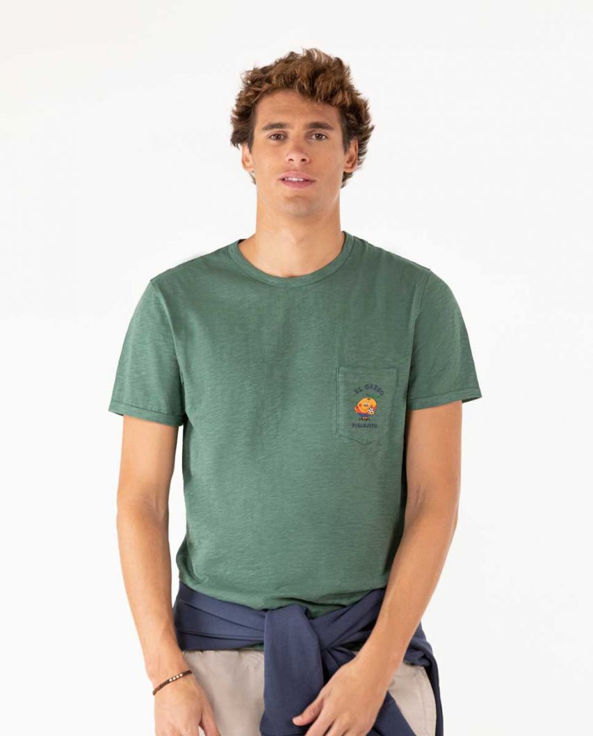 /1/1/1100ATEMP220007_Camiseta_Naranjito_Estampado_Vintage_Verde_035A1871.jpg