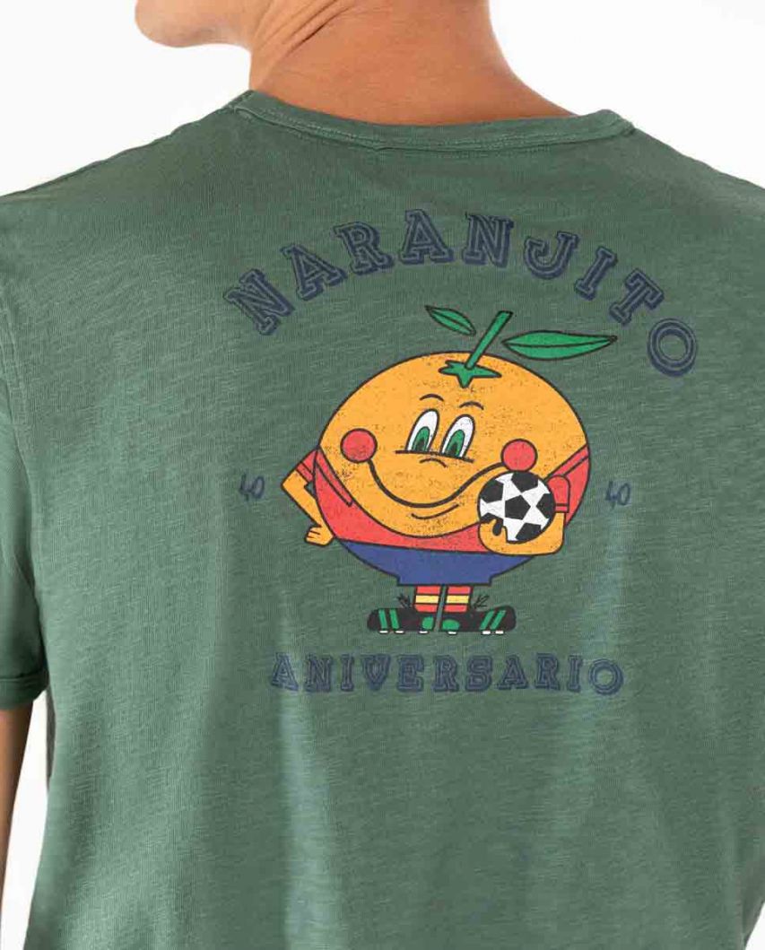 /1/1/1100ATEMP220021_Camiseta_Naranjito_Estampado_Vintage_Verde_035A1859_1.jpg