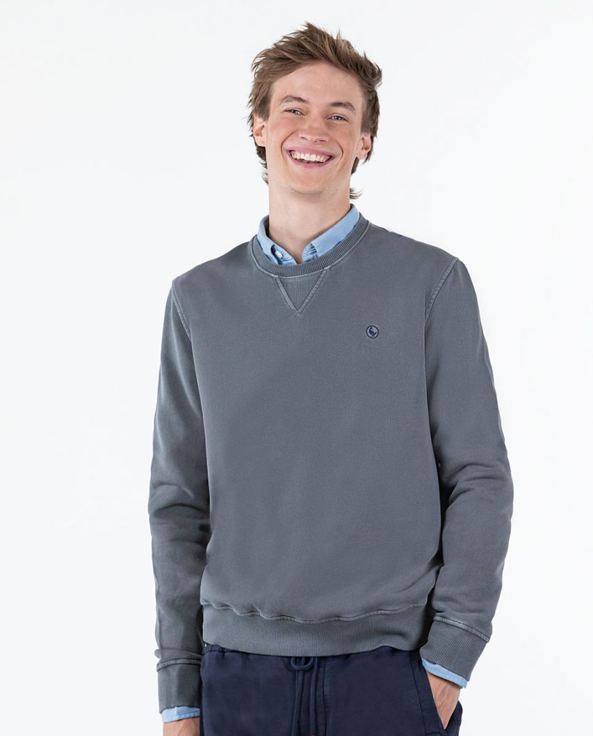 /1/1/1100w220071_sudadera_cuello_caja_gris_1471.jpg
