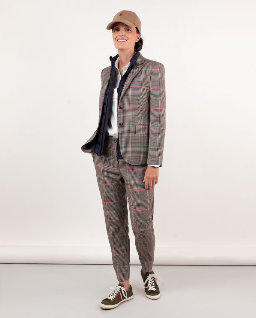 /t/r/traje-3.jpg