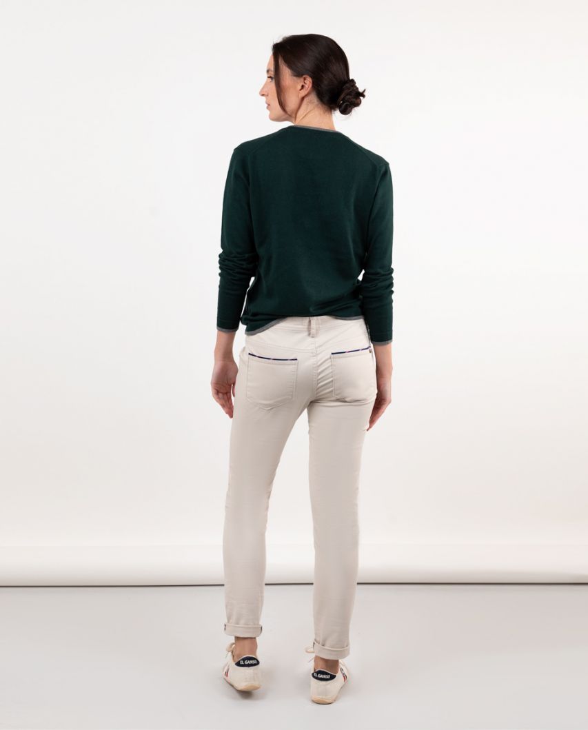 /2/0/2090w230013_Jersey_Cuello_Pico_Verde_Contraste_Gris_2658.jpg