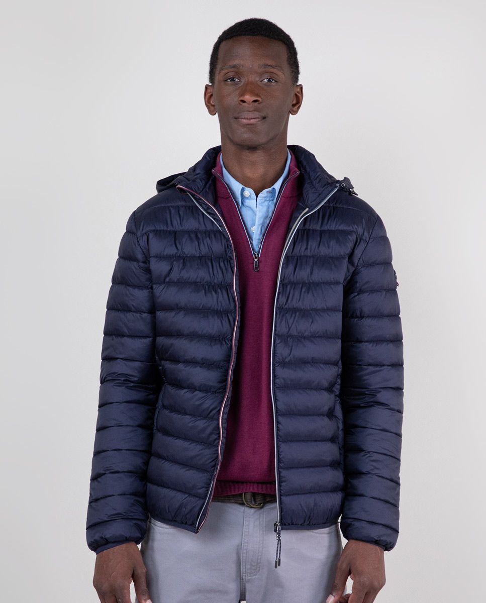 Veste el ganso sale