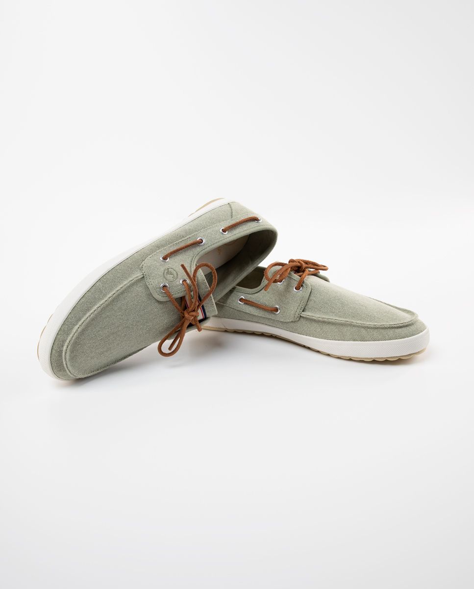 Sperry canvas boat shoes store