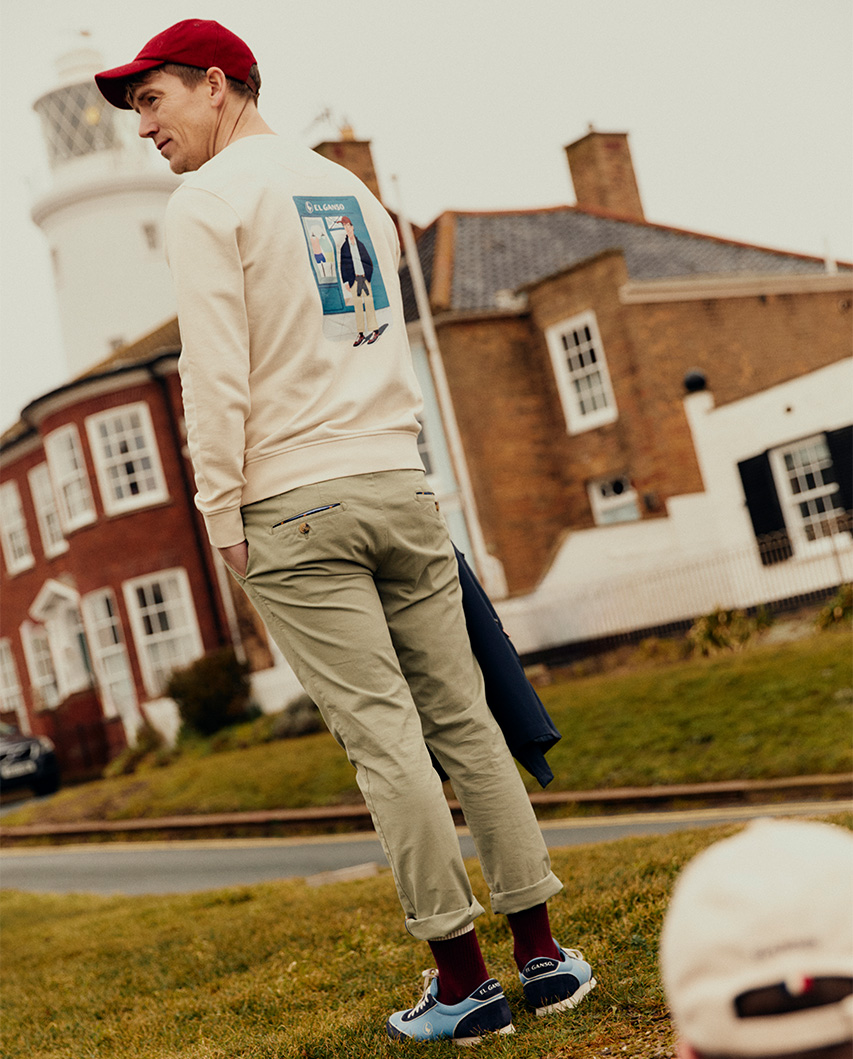 Garment Dyed Cream Wes Robinson Sweatshirt W Crew Neck